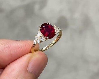 Natural Red Ruby Engagement Ring 4ct Emerald Cut Vintage Rose Gold Engagement Cluster Ring Moissanite Bridal Rings Promise Rings Anniversary