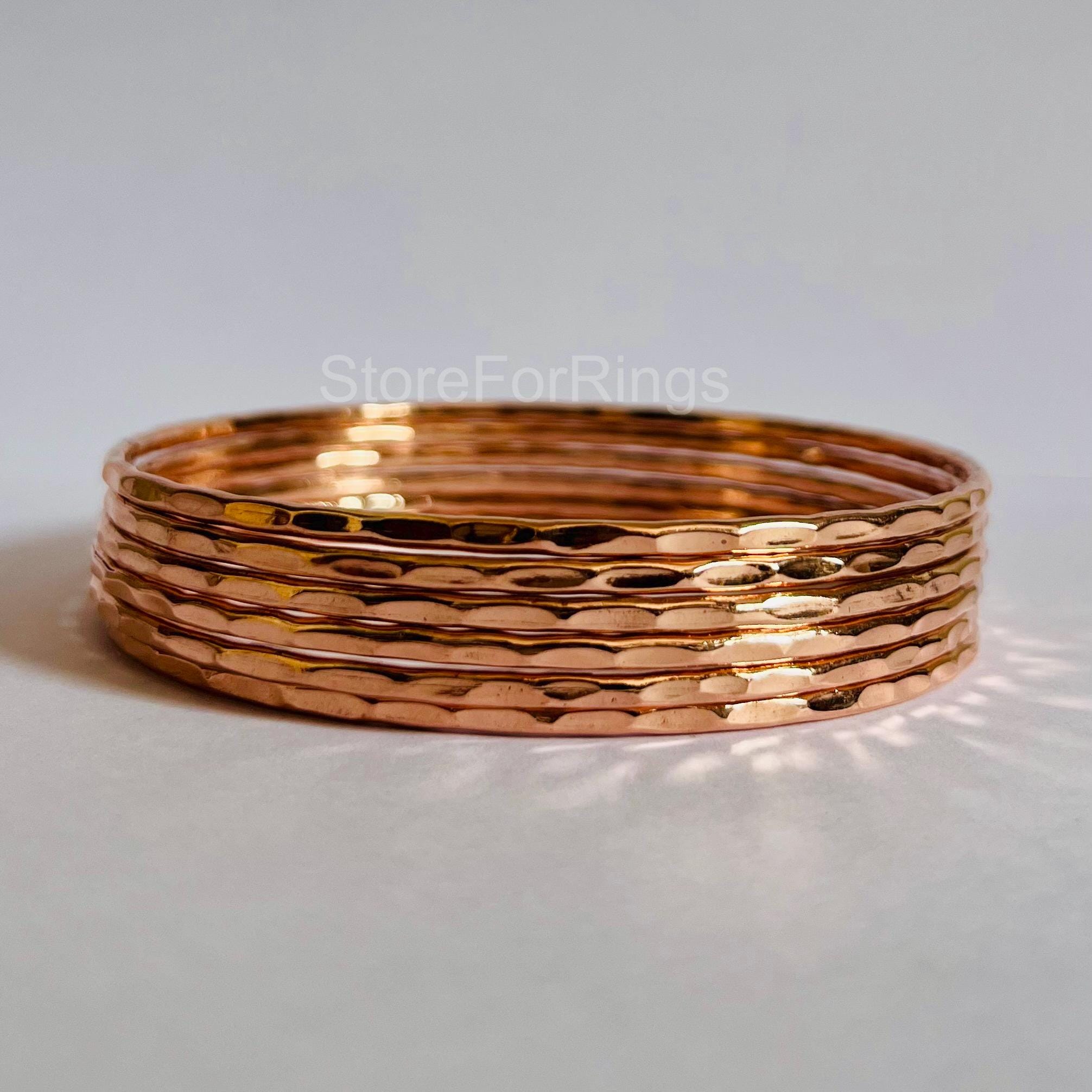 槌目銅製バングルセット：重ね付けできるカフブレスレット 