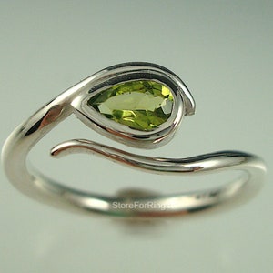 Adjustable Peridot Sterling Silver Snake Ring - August Birthstone