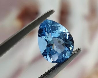 Aquamarine santa maria certificate 1.46 ct pear AAAA color