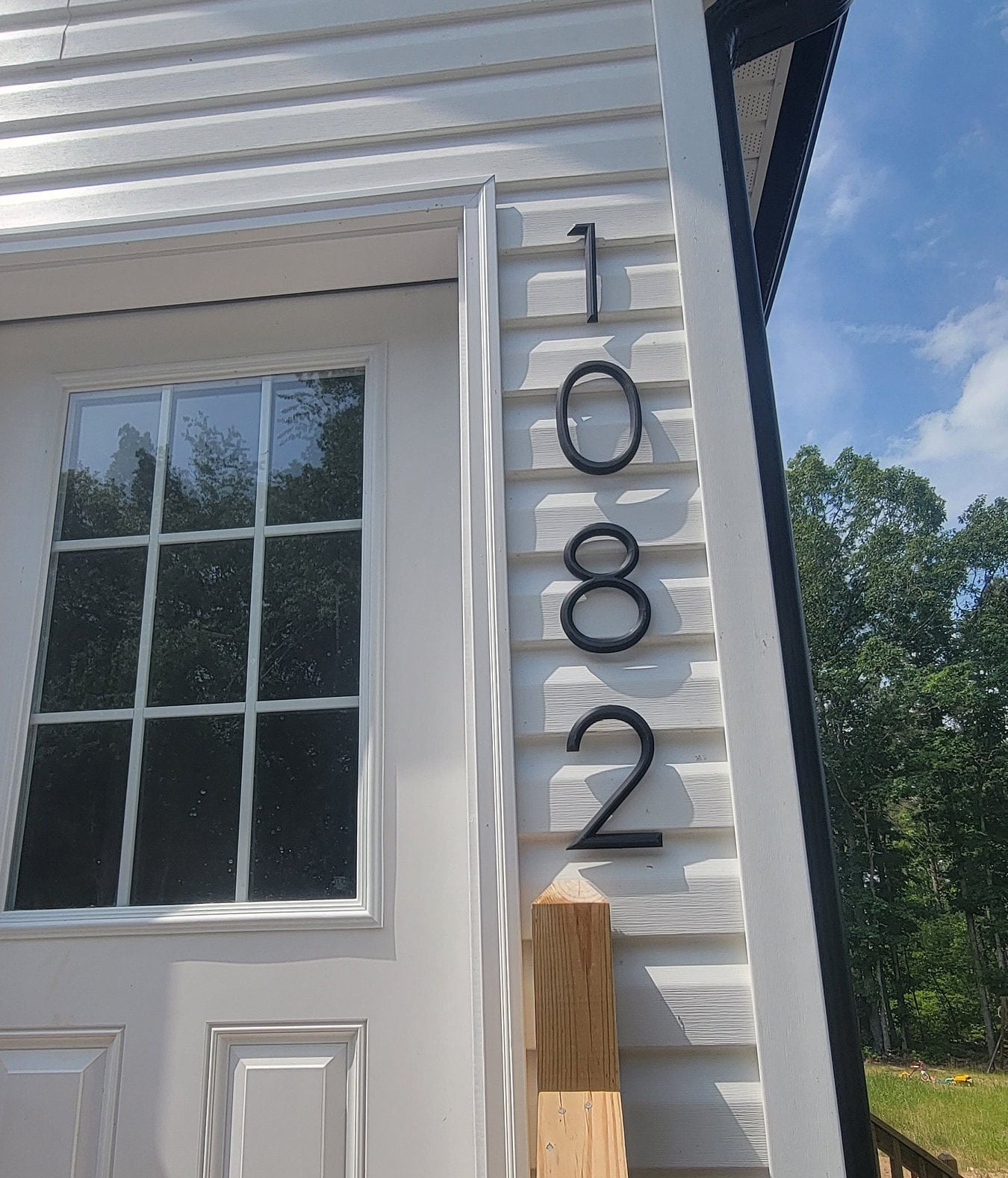 NO DRILLING REQUIRED 7.5 Vinyl Siding House Numbers Black or White 