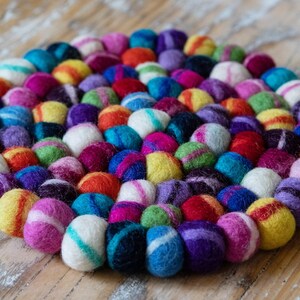 Felt ball coasters ∅20 cm, 100% virgin wool, round, heat-resistant
