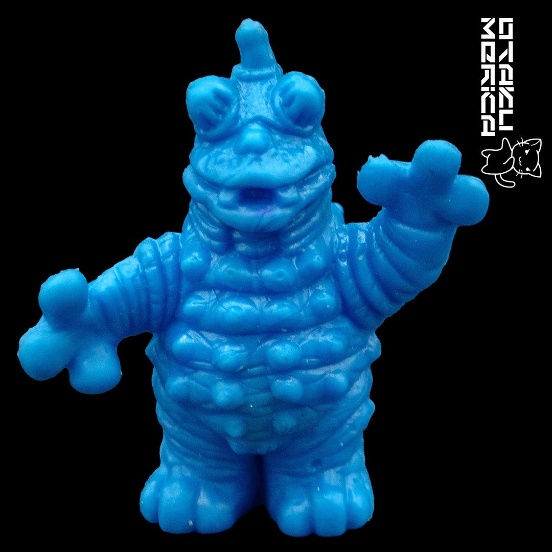 POPY Alien Taishoh (blue) - Vintage Ultraman Leo Kaiju Keshigomu