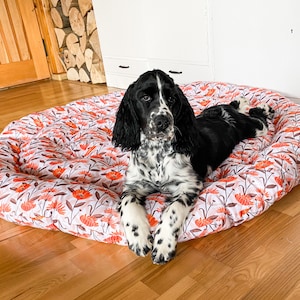Round Waterproof patterned dog bed  Flower Canine Round Cushion bed Doggy bed Doggie pad Soft Tufted Pet cushion  Round motif dog cushion