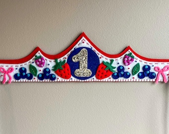 Felt Birthday Tiara Berry