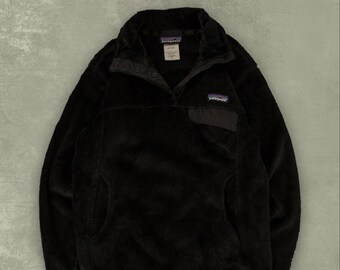 Patagonia black jumper hotsell