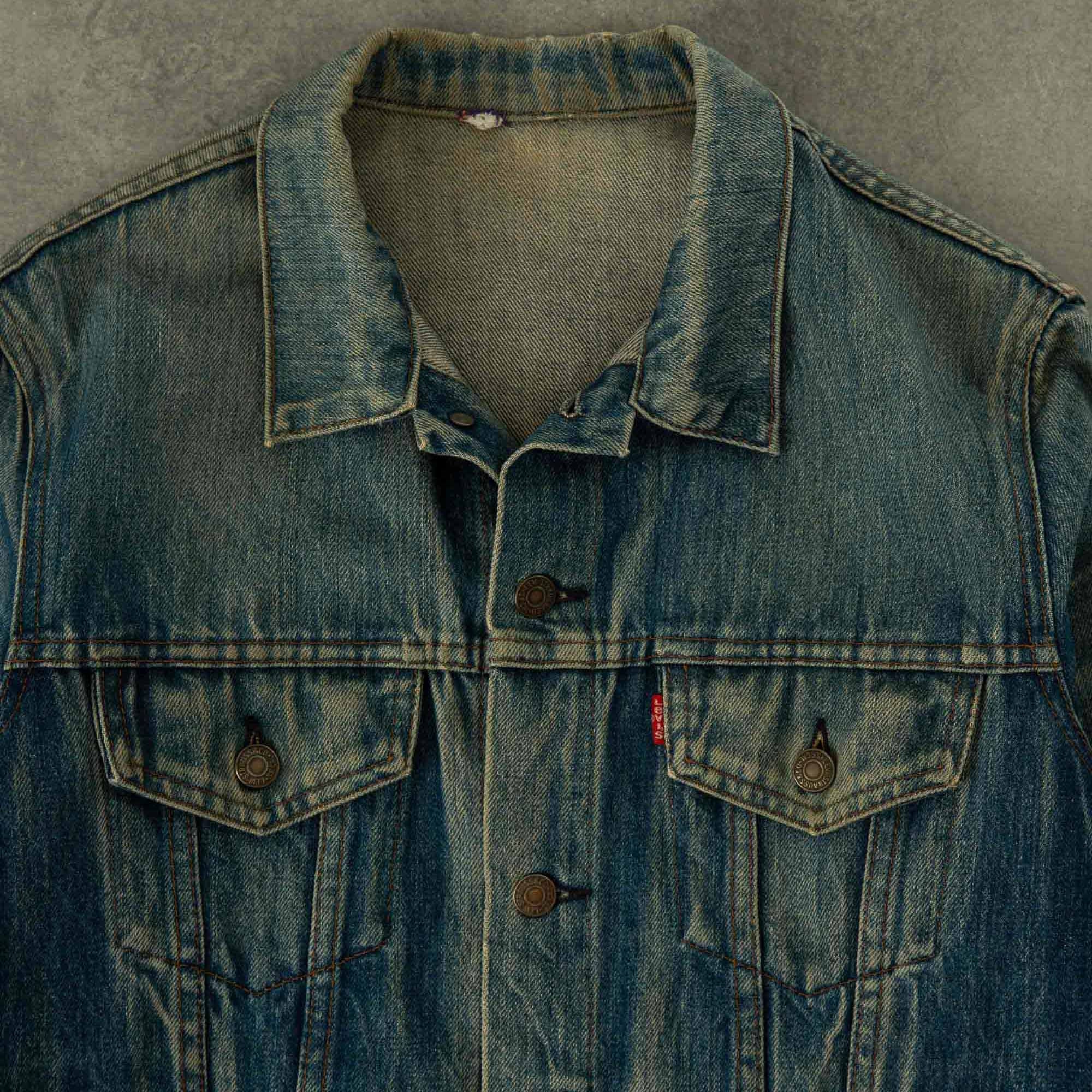Vintage 1984 Levi's Type 3 Denim Jacket Graphic Logo Medium