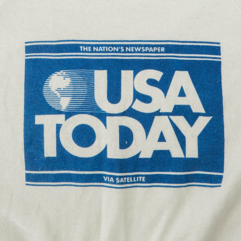 Vintage 1980s USA Today Raglan Sweatshirt Small White image 6