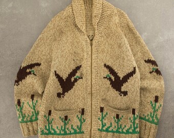 Vintage 1970s Cowichan Knitted Cardigan XL Brown