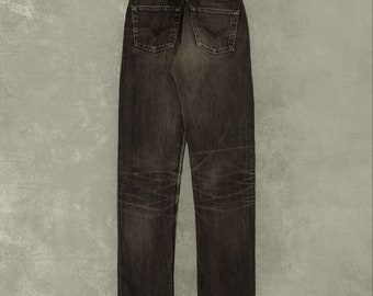 Jeans con orlo vintage Levi's 501 del 1996, realizzati negli Stati Uniti W27 L33 grigi