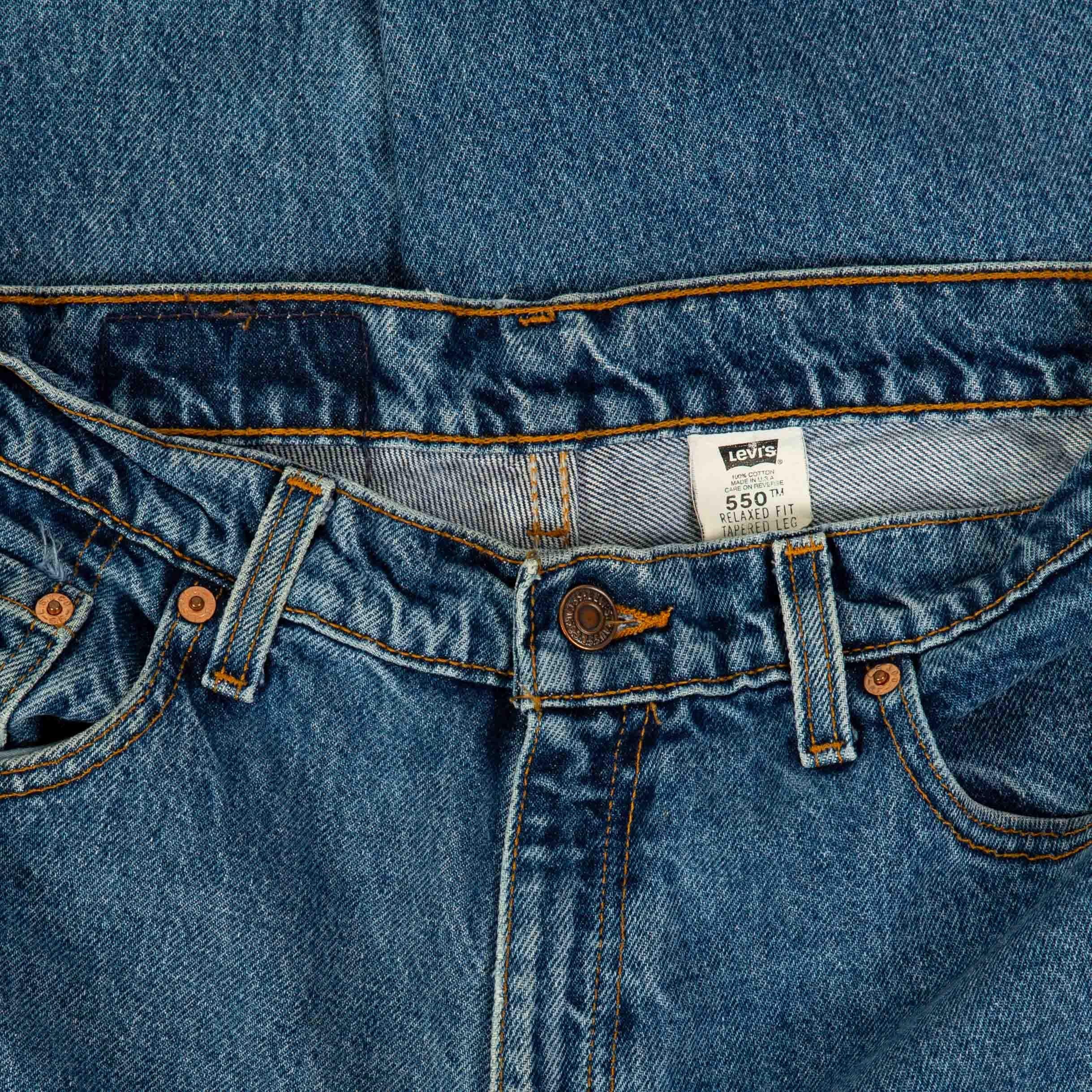 Vintage Levi's 90s 550 Straight Fit Jeans W30 L31 Made in USA