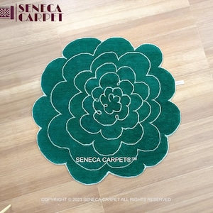 Green Wool Round Rug: Hand Tufted Floral Design, 5x5