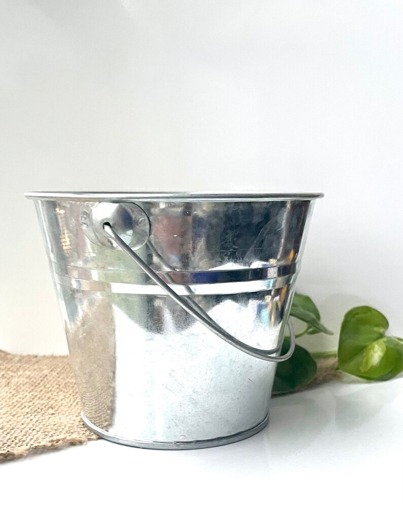 Scented 3wick Indoor Outdoor Bucket Candle, Tin Pail Candle, Tin