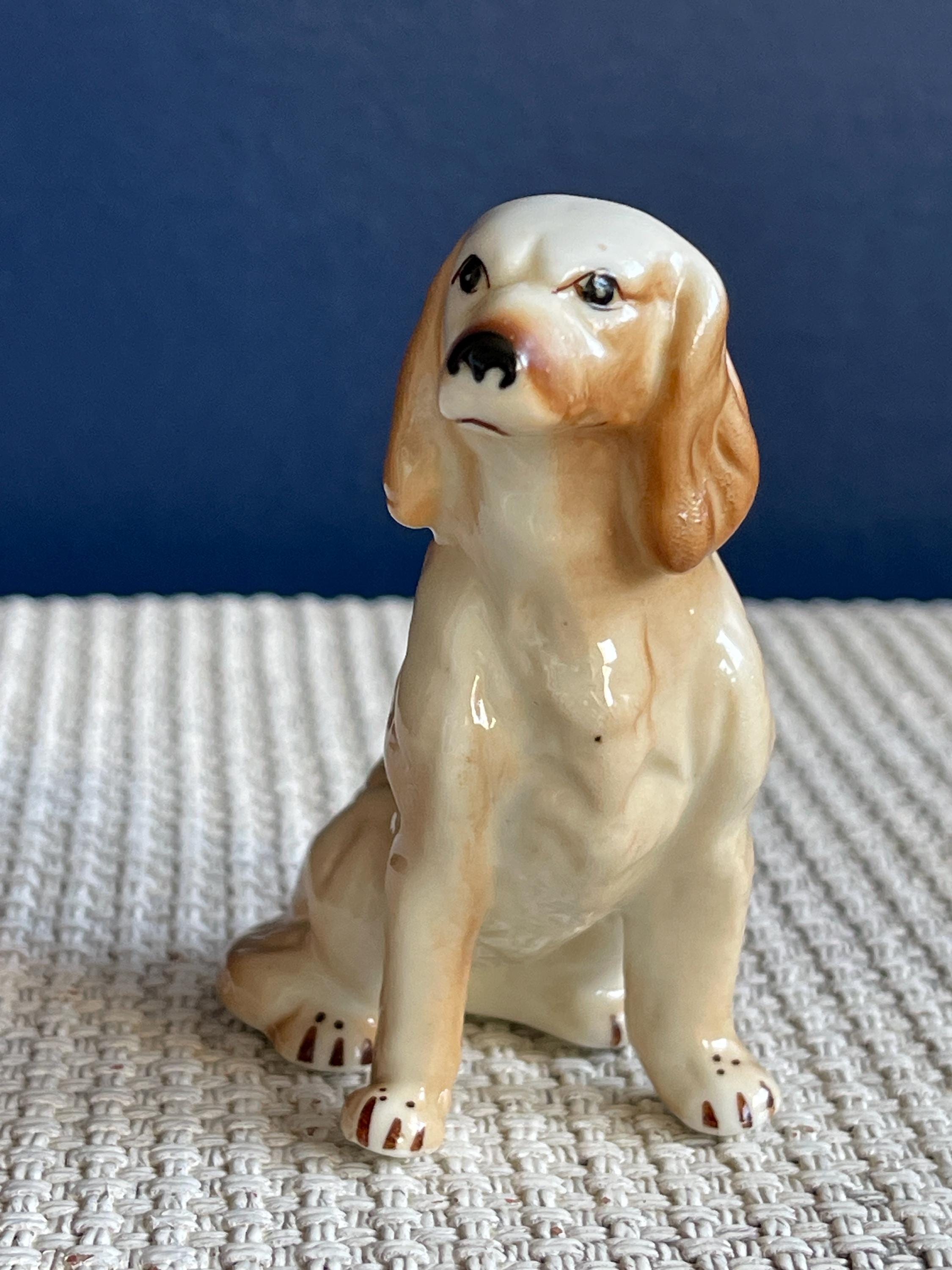 ボーンチャイナ製のゴールデンレトリバーの犬の置物。 - Etsy 日本