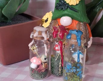Mini Mushroom Terrarium | Fairy Garden Decor | Glass Terrarium | Mushroom Home Decor | Cottagecore Gift | Witchy Nature Decor | Handmade