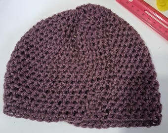 Gorro de ganchillo morado / Gorro de invierno hecho a mano / Gorro de punto acogedor / Accesorio de invierno morado / Gorro de ganchillo hecho a mano / Regalo para ella