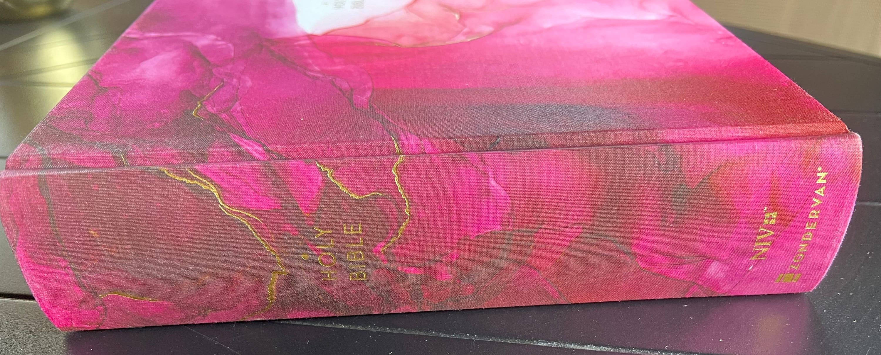 Cute Cherished Reflections: Red & Pink Marbled Bible Tabs & Pastel