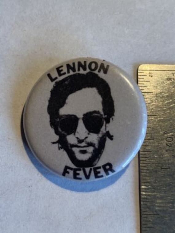 Vintage JOHN LENNON FEVER '80s Pinback Button Rare - image 1