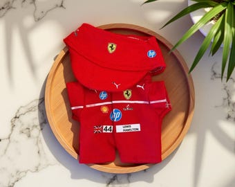 Labubu Racing Suit Set – Handmade Race Car Driver Outfit for Labubu, Jumpsuit, Gloves, Helmet & Boots – Speed Style Doll Clothes（ no doll）