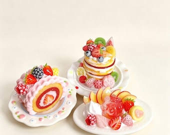 Handmade Miniature Clay Cake Dessert Ornament: Dollhouse Food Decoration, Collectible Art