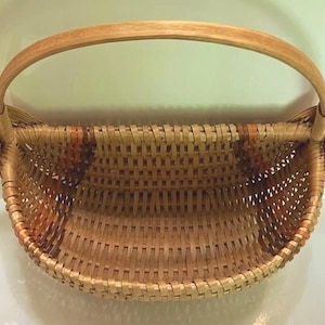 Handwoven Wicker Wall Basket: Boho Farmhouse Decor, Rustic Storage
