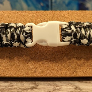 Keychains | Paracord Dual End Keychain | Handmade Paracord Keychain