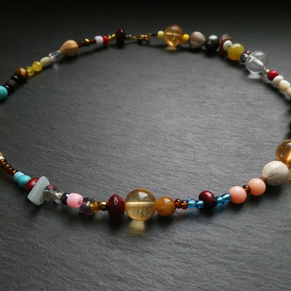 Collar de cuentas inspirado en Damon Albarn