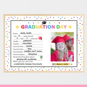 Kids Graduation Keepsake, End of School Questionnaire, Kindergarten Preschool Graduate Interview, Graduation Handprint Craft, Handprint Art