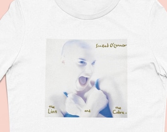 The Lion and The Cobra (EU Cover): Sinead O'Connor Debut AlbumT-Shirt Women's Celebrating an Iconic Musical Journey by Patrick Scott Designs