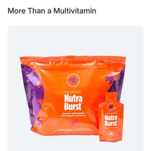 Puede incluir: Un paquete naranja y morado y un sobre de una sola porci&oacute;n del suplemento diet&eacute;tico NutraBurst. El paquete tiene el texto "NutraBurst" y "More Than a Multivitamin". El sobre de una sola porci&oacute;n tambi&eacute;n tiene el texto "NutraBurst".