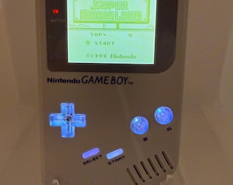 Verlichte Game Boy DMG: IPS-scherm, USB-C, aanpasbare knoppen