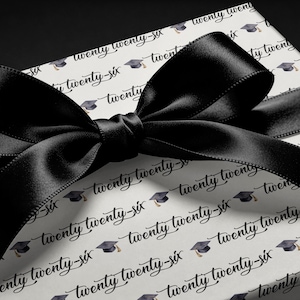 2026 Graduation Wrapping Paper, Custom Colors, Black Graduation Cap Pattern