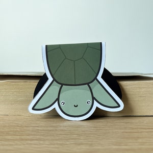 Turtle Magnetic Bookmark | Cute Gift for Turtle and Book Lovers! Sea Creature Themed Bookmark with Magnet for Readers