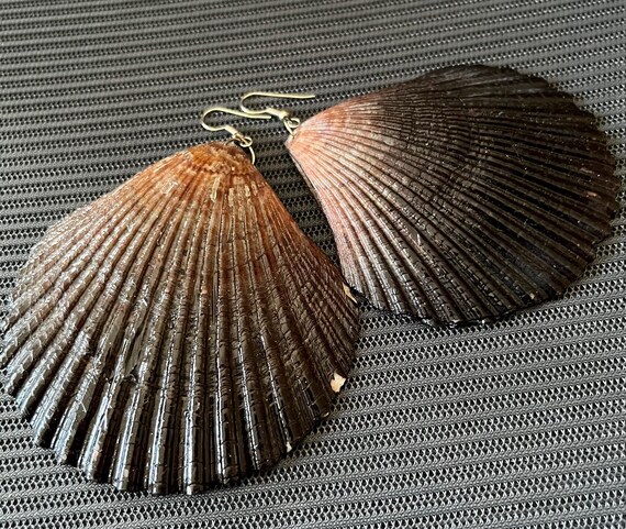 Natural Shell Statement Earrings – Oversized Beac… - image 6
