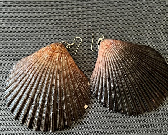 Natural Shell Statement Earrings – Oversized Beac… - image 3