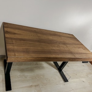 Mesa de pé TosTil, 2 em 1, caixa para PC de mesa, tampo de madeira maciça, mesa de computador, feita à mão