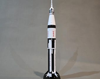 新登場！サターンV 5フィート152cm アポロ11号 ディスプレイモデル