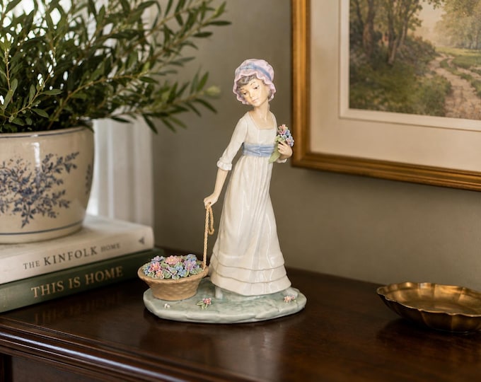Vintage Lladró #5030 Girl Pulling Flower Basket Porcelain Figurine – Retired – Handmade in Spain