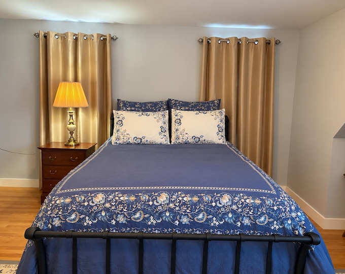 Blue Floral Embroidered Duvet Cover Set – Traditional Luxury Bedding - Queen