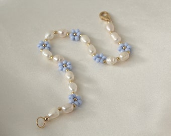 Pearl daisy chain