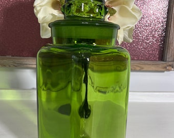 L E Smith Penny Candy Glass Green Avocado Jar/Canister, Circa 1971-1975, Apothecary Jar