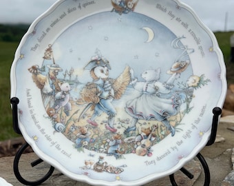 Royal Doulton "The Owl and The Pussy-Cat Collection" Collectors' Plates by Christine Thwarts **SOLD INDIVIDUALLY**