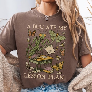 Camiseta para amantes de los insectos, camiseta de vuelta al cole, camisetas divertidas para equipos de profesores, camisetas para grupos de profesores, goblincore, cottagecore, entomología, camiseta de mantis
