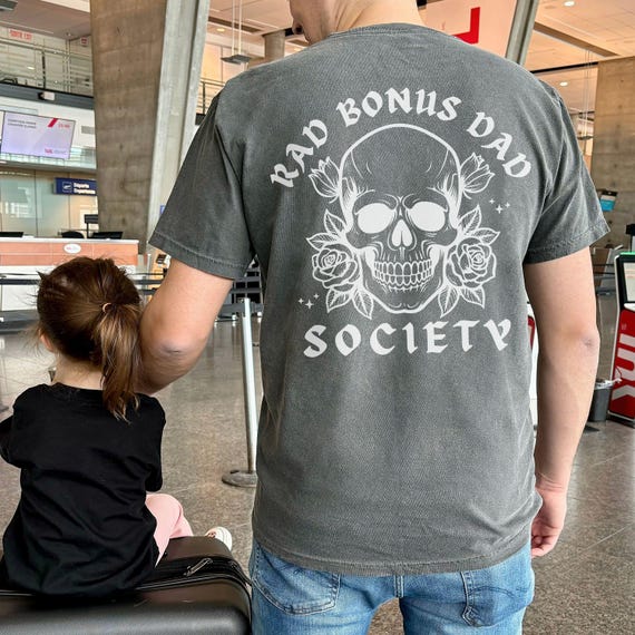 Skull rad Stiefvater Bonus Papa Shirt Grafik T-Shirt Stiefvater