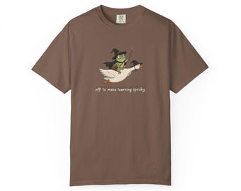 Comfort Colors Halloween Frog Meme Teacher group shirt teaching team shirt Funny Frog tee for Work Bestie Substitute Teacher Funny Costume