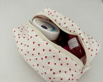 Quilted Makeup Toiletry Cosmetic Bag Mini Red Hearts