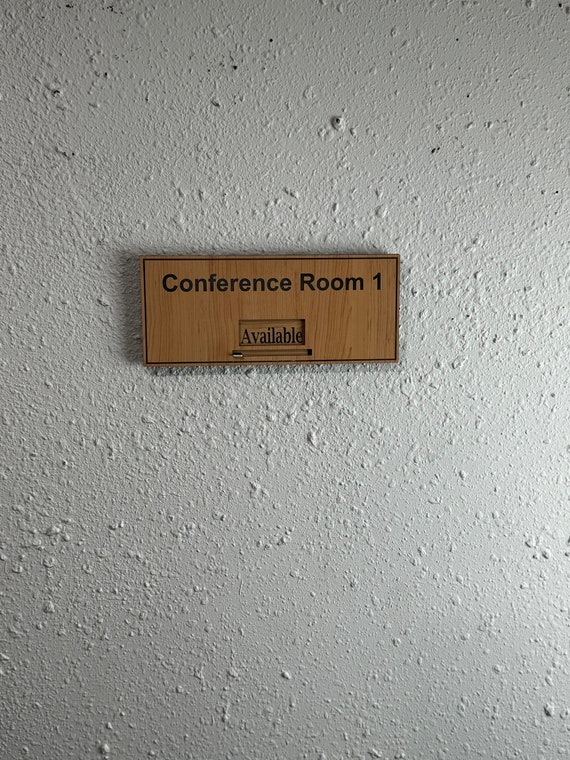 Customizable Conference Room Sign: Sliding In Use/Available Indicator