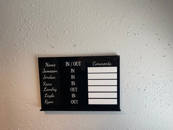 Customizable Office In/Out Sign with Comment Section