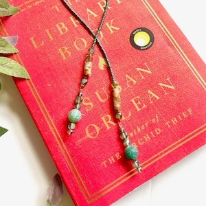 Dark Green Crackle & Jade-like Colored Tube Beaded Bookmark