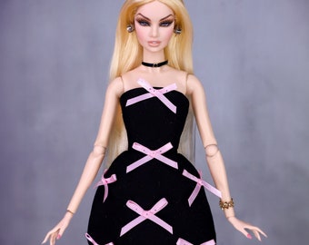 Little black dress for fashion royalty or Nuface doll clothes